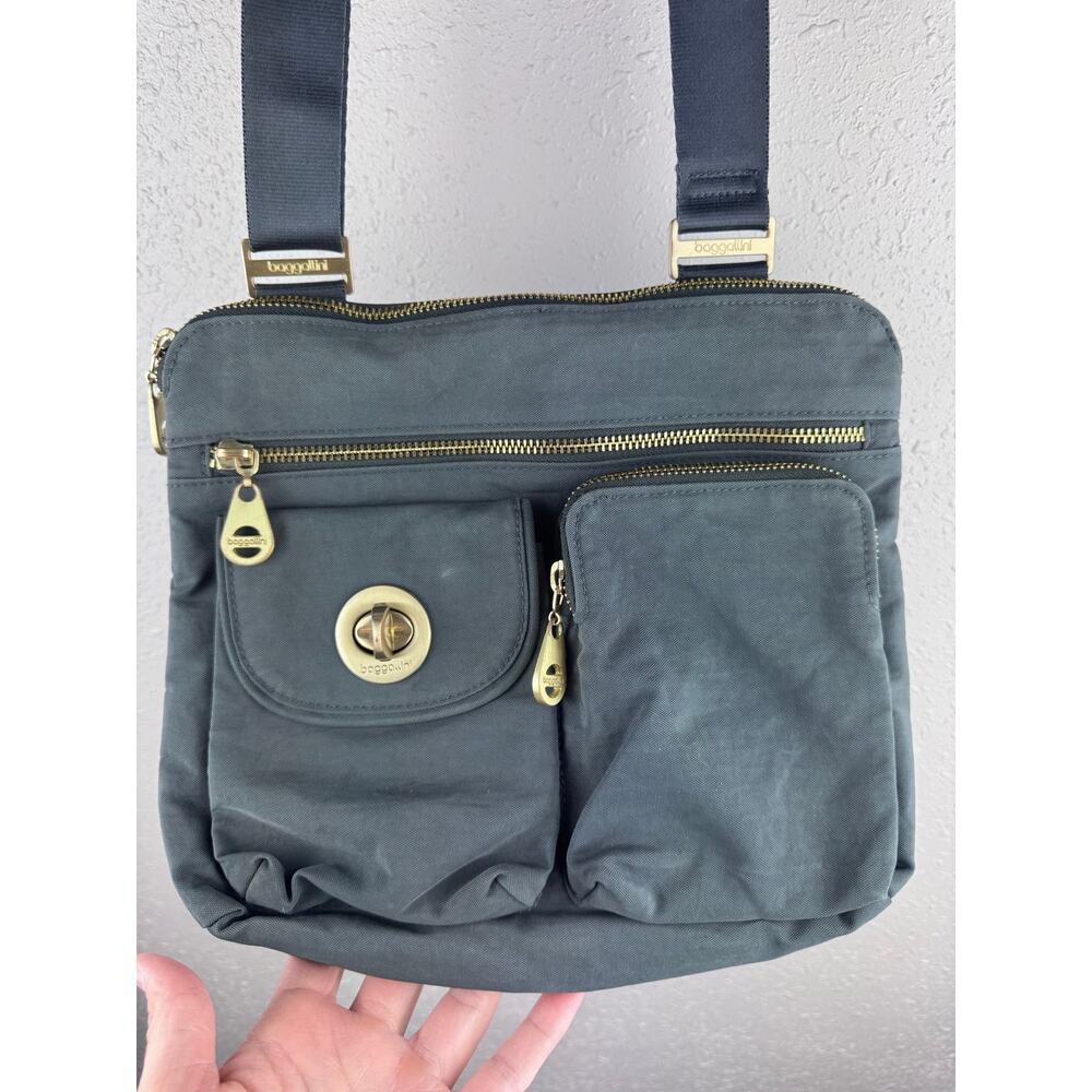 Baggallini Sydney Crossbody